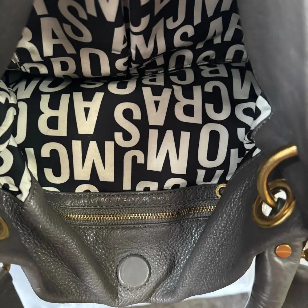 Marc Jacobs Classic Q Hillier Hobo Bag Gray Pebbled Leather Handbag Purse